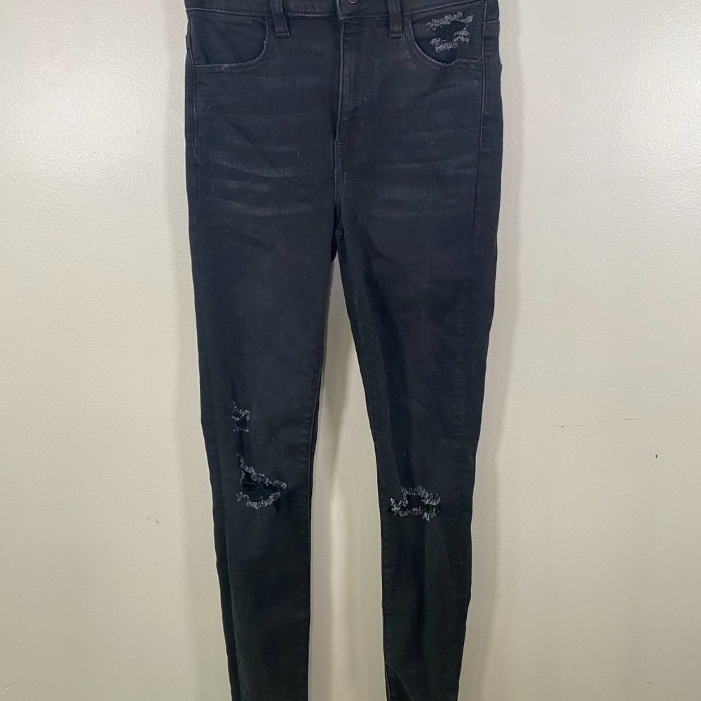 American Eagle Super High Rise Jegging in Black - Picture 3 of 8